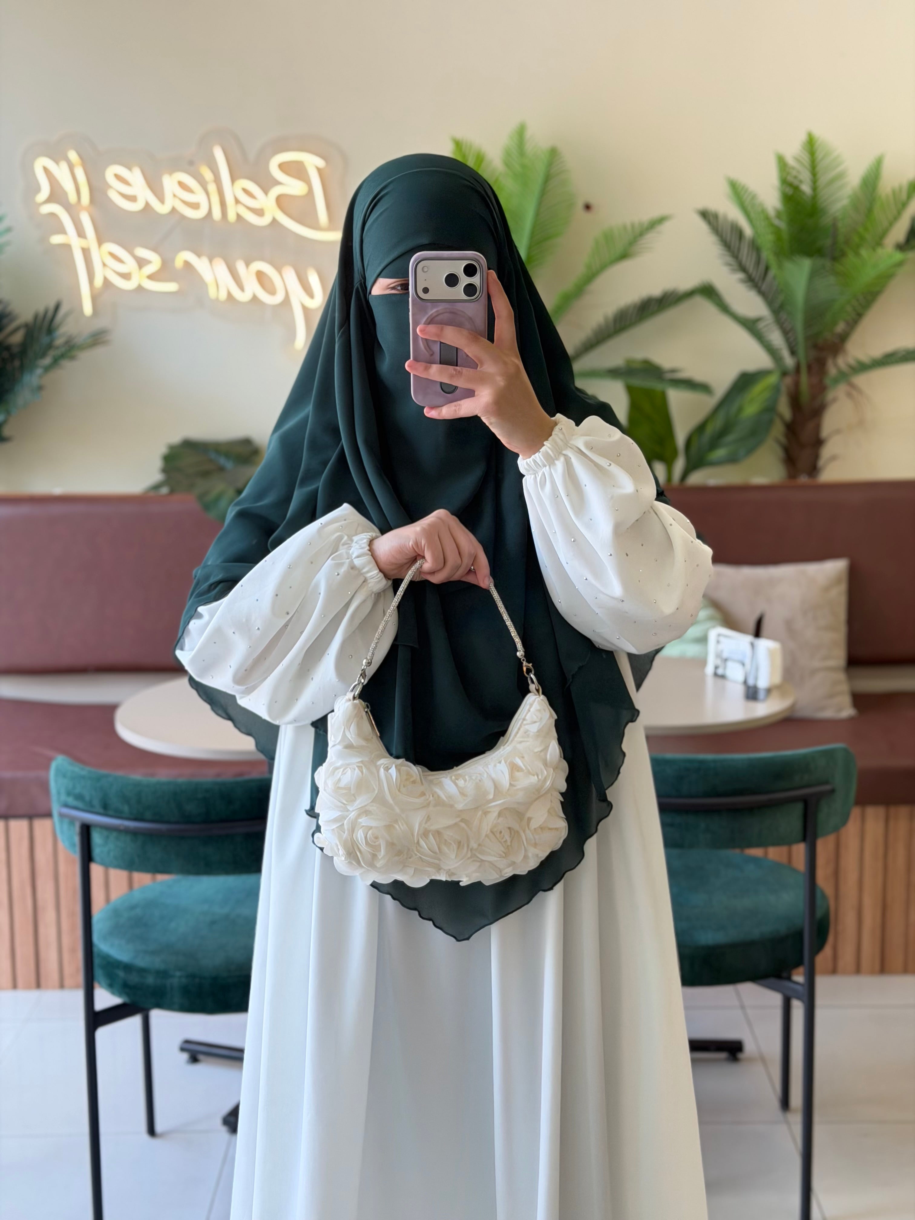 فستان منتصف الليل