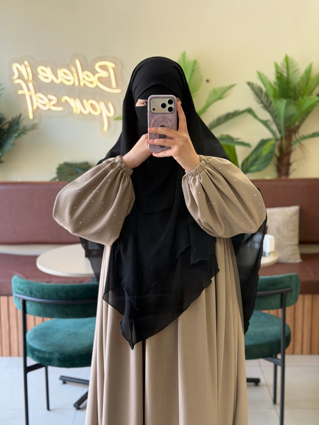 فستان منتصف الليل