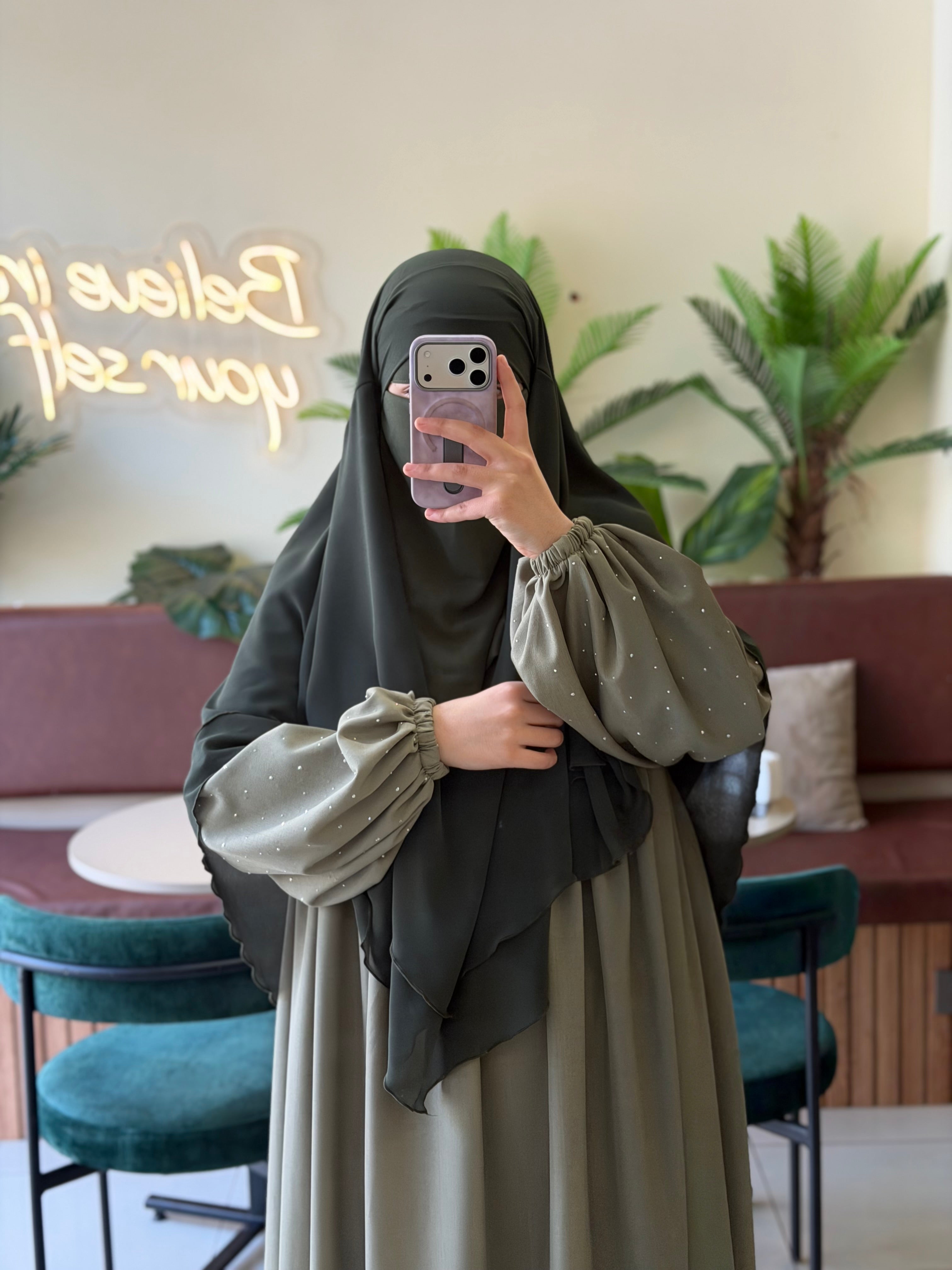 فستان منتصف الليل