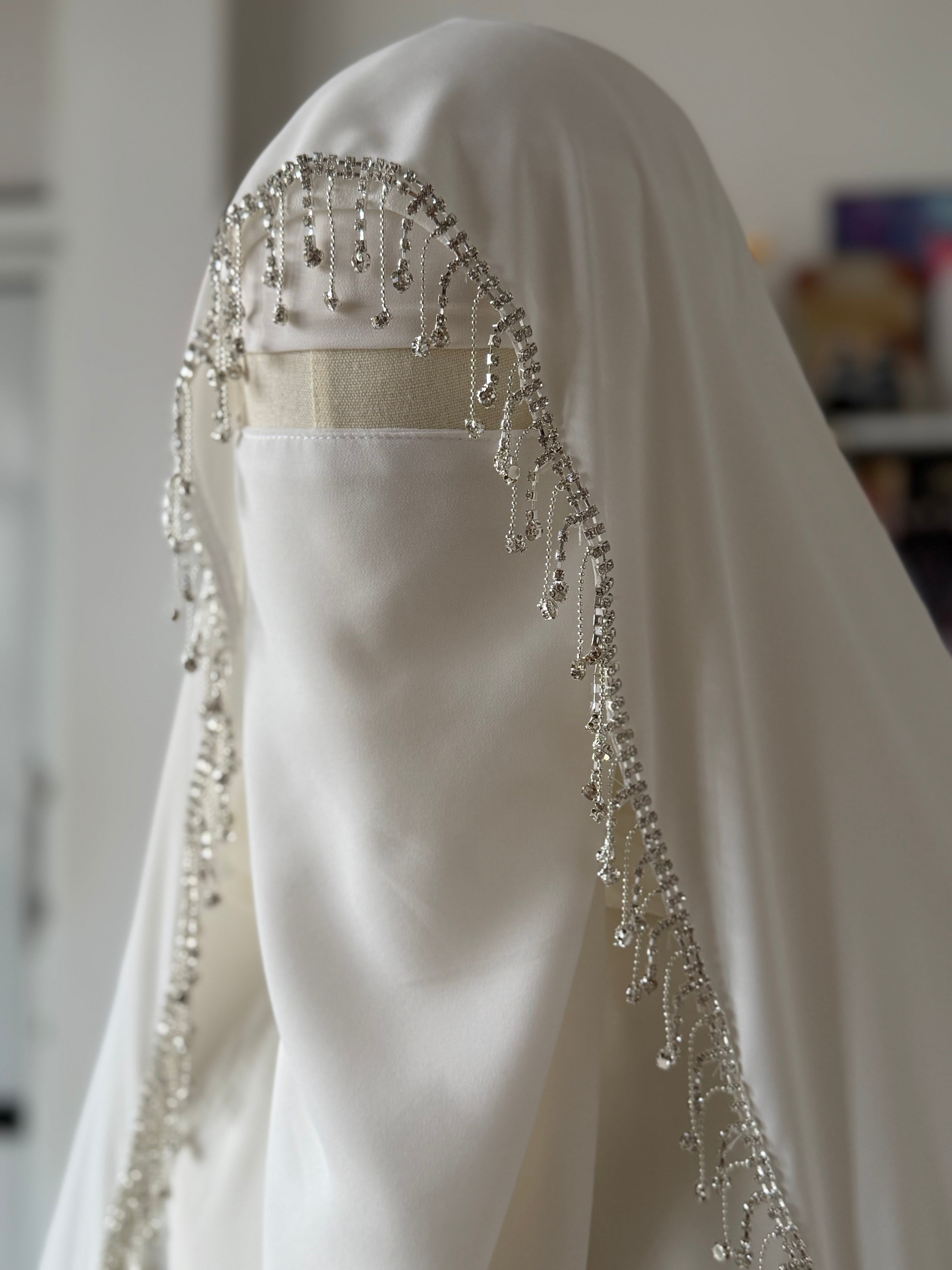 فستان عروس كرستال