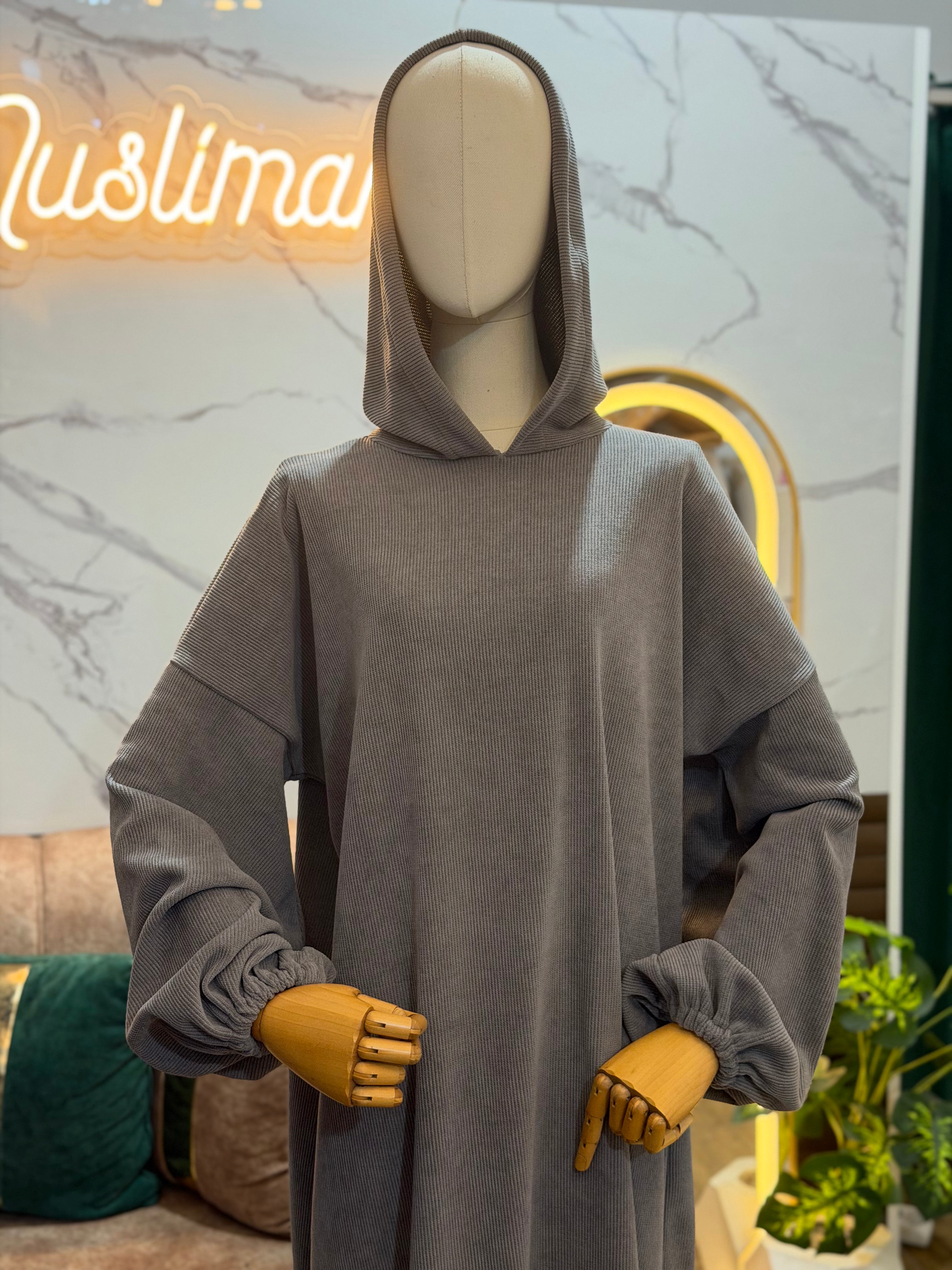 فستان هودي صوف ناعم